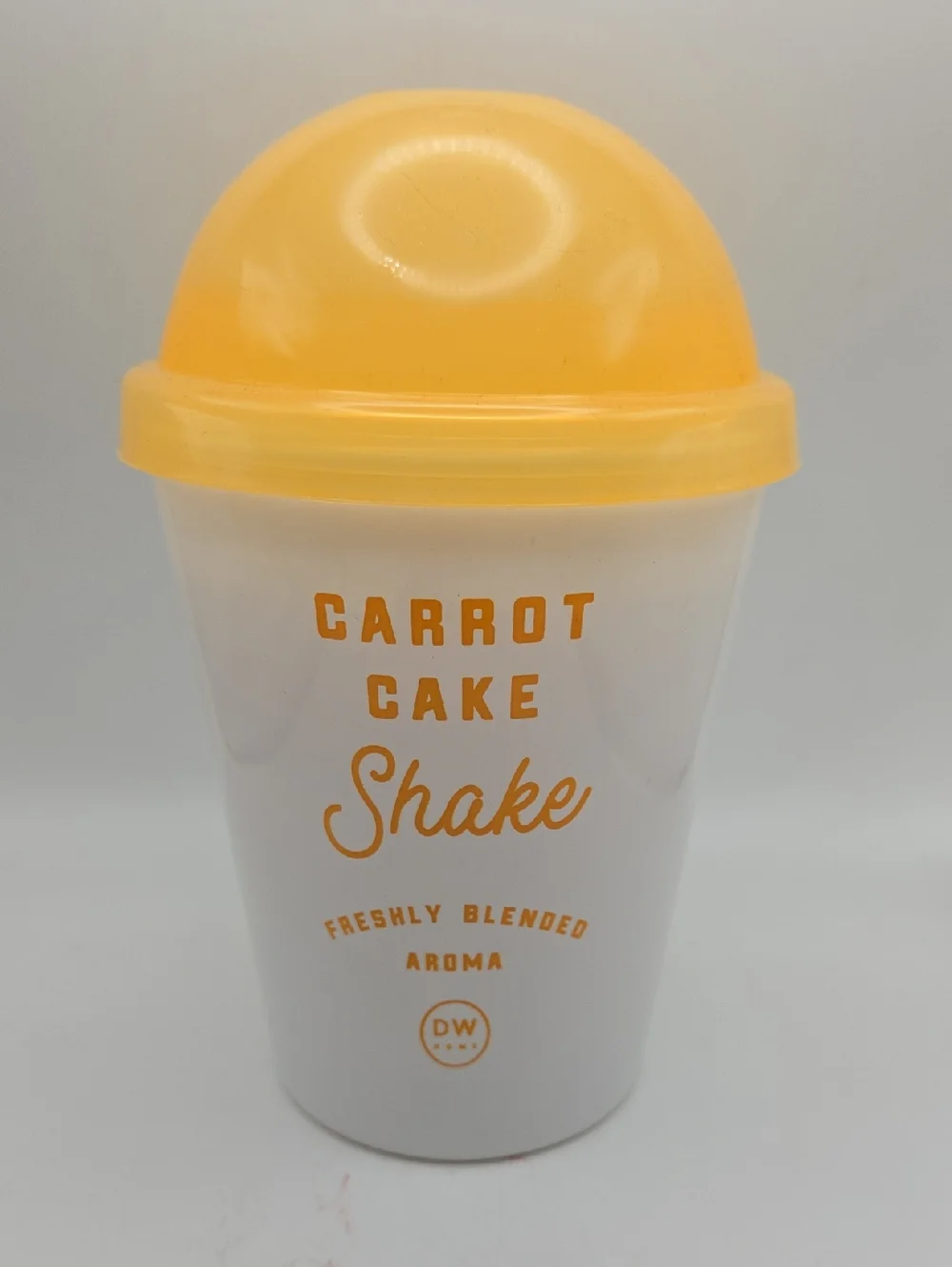 CLEARANCE DW Home Carrot Cake Shake Candle